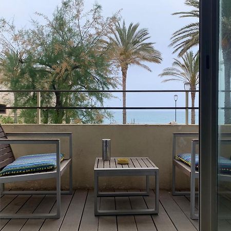 Fully Equipped Beachfront Studio In The Heart Of The City Center Bd Leclerc Antibes Exteriér fotografie