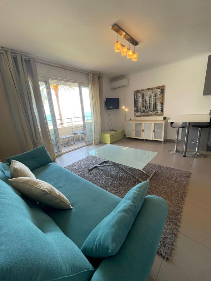 Fully Equipped Beachfront Studio In The Heart Of The City Center Bd Leclerc Antibes Exteriér fotografie