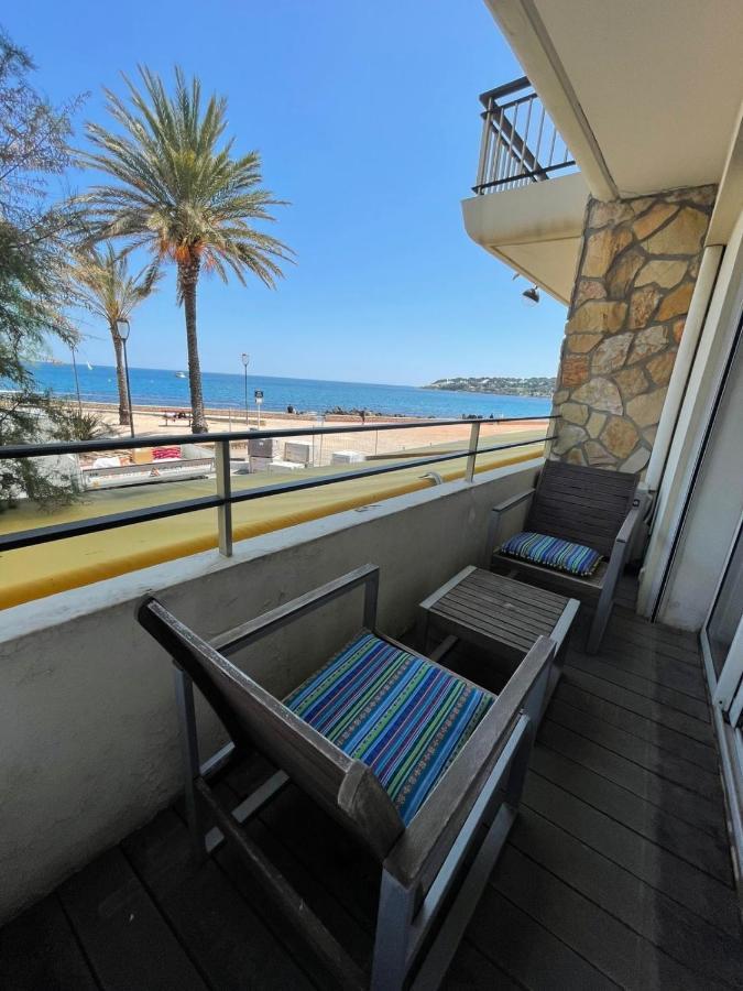 Fully Equipped Beachfront Studio In The Heart Of The City Center Bd Leclerc Antibes Exteriér fotografie